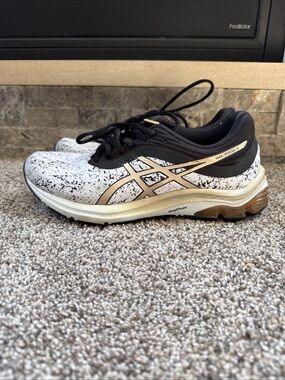 ASICS Gel Pulse 11 Women's 8.5 Athletic Running Shoe - White, Gold, Black EUC